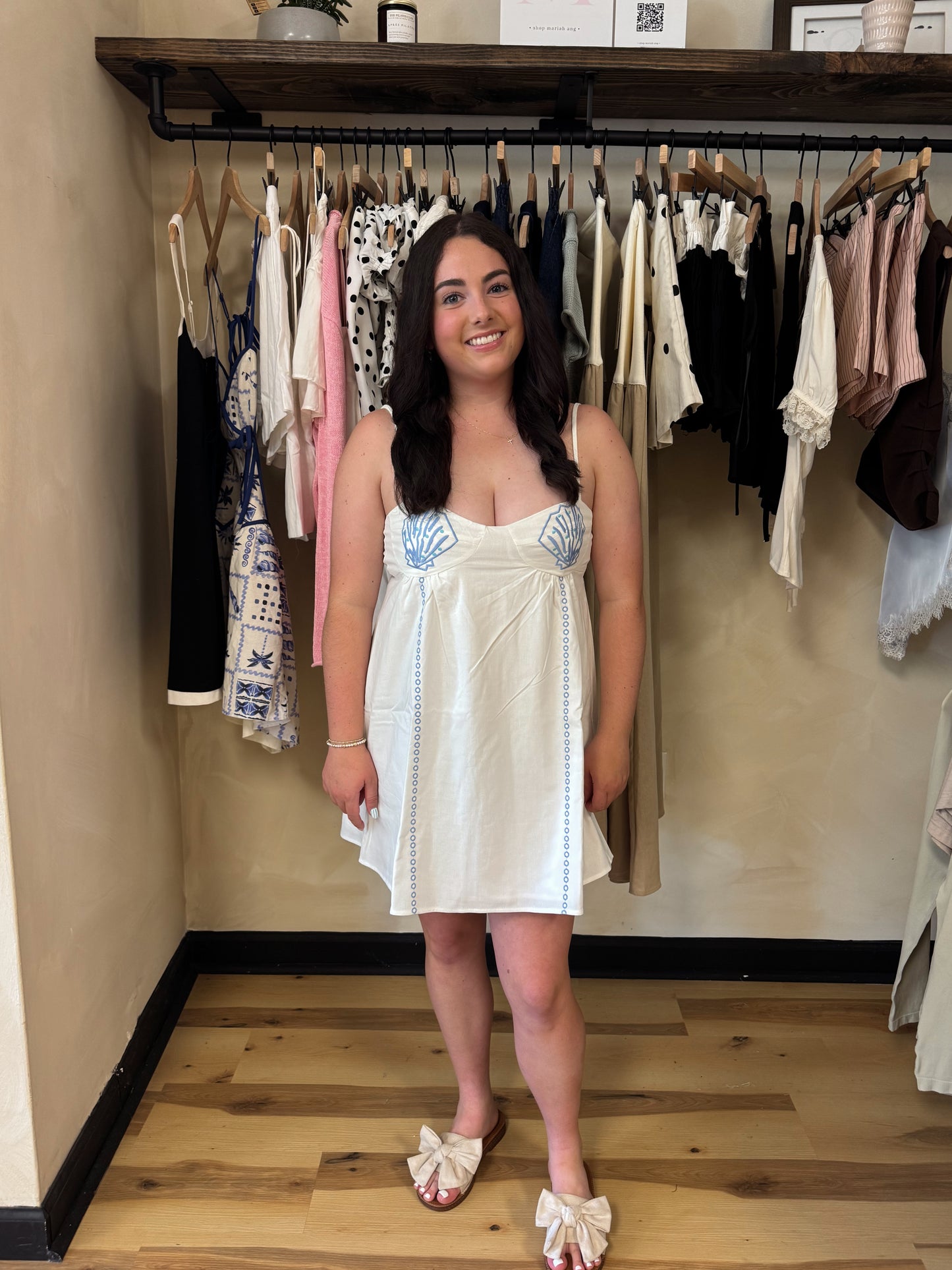 Shelly Summer Mini