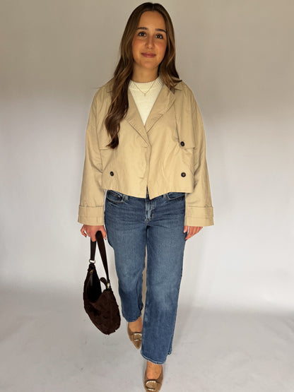 Kennedy Cropped Trench